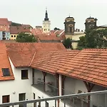 Sebastian Mikulov